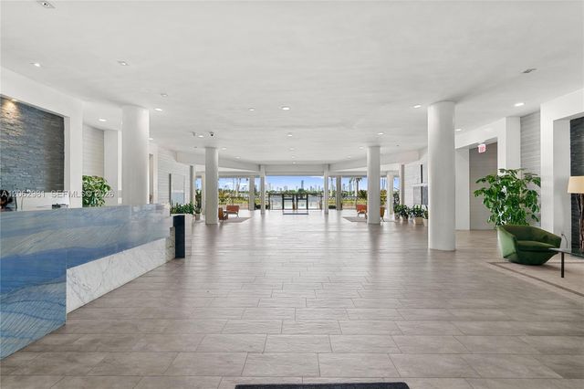 800 West Avenue 336, Miami Beach, FL 33139