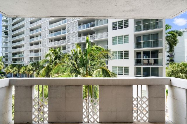 800 West Avenue 336, Miami Beach, FL 33139