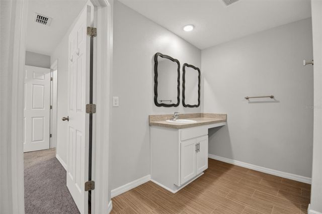 10 RENFRO LANE, Palm Coast, FL 32164