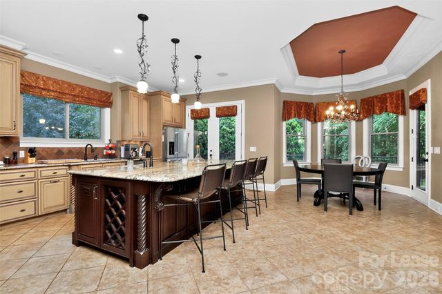 6031 Greystone Drive, Matthews, NC 28104