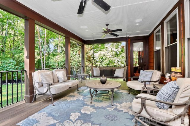 6031 Greystone Drive, Matthews, NC 28104