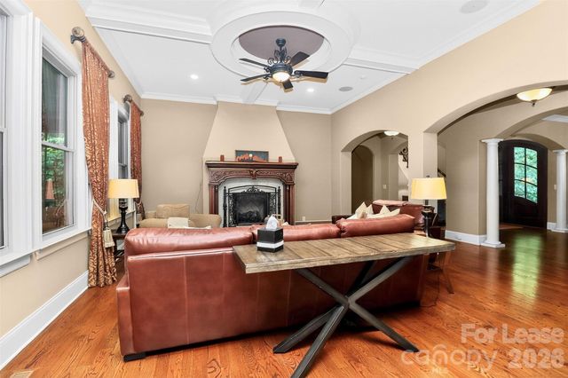 6031 Greystone Drive, Matthews, NC 28104