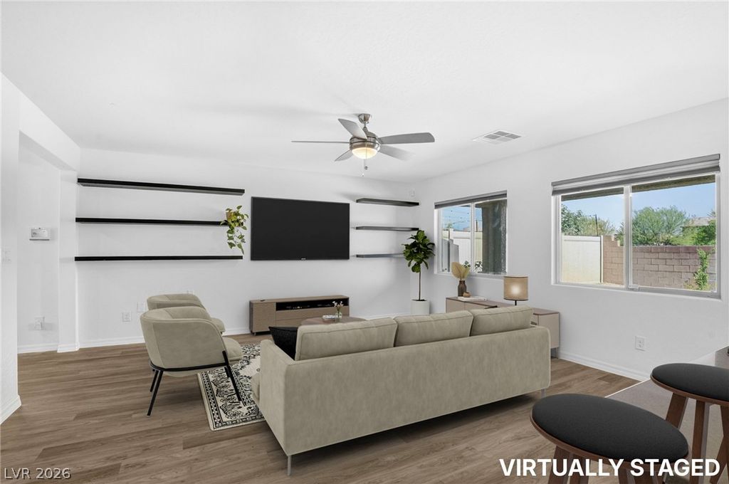 1586 Gold Sunset Avenue, North Las Vegas, NV 89032 — photo 2