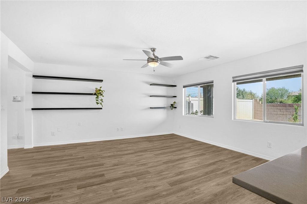 1586 Gold Sunset Avenue, North Las Vegas, NV 89032 — photo 5