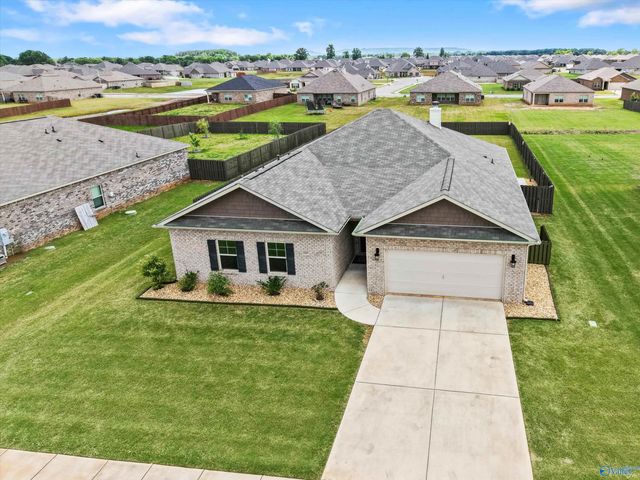 140 Red Fox Way, Meridianville, AL 35759