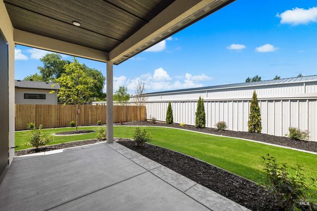 2591 S Greenwood Circle, Boise, ID 83706