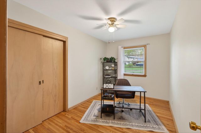 1845 City Heights Drive, Maplewood, MN 55117