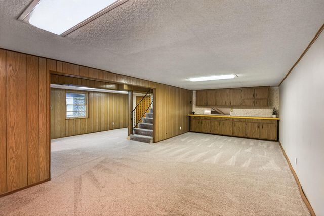 1845 City Heights Drive, Maplewood, MN 55117