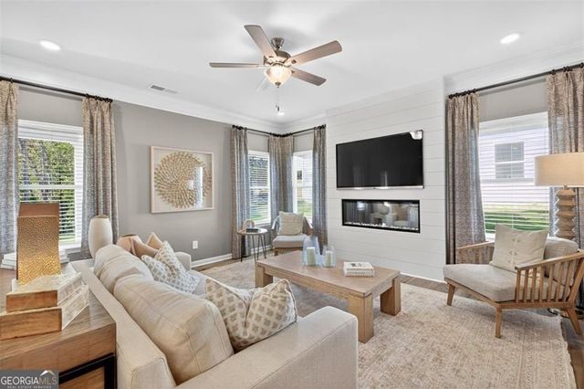 209 Oakmont Drive, Dallas, GA 30132