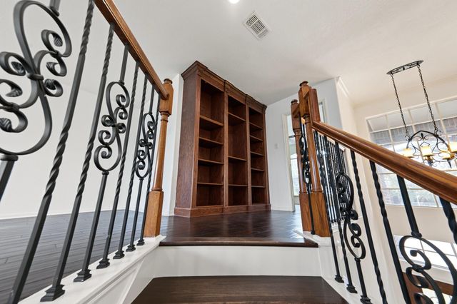 18522 Park Harbor Drive, Houston, TX 77084