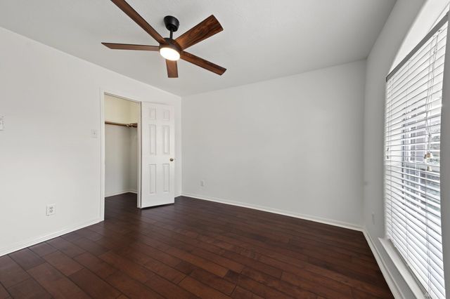 18522 Park Harbor Drive, Houston, TX 77084