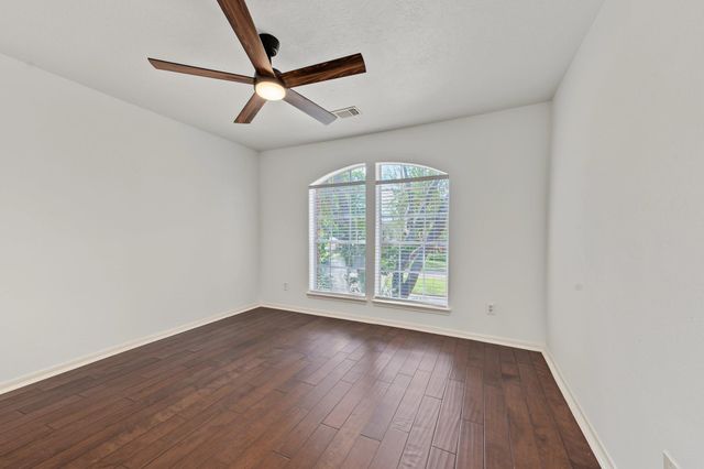 18522 Park Harbor Drive, Houston, TX 77084
