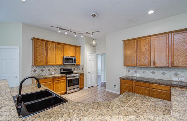 18223 Heathridge Lane, Cypress, TX 77433