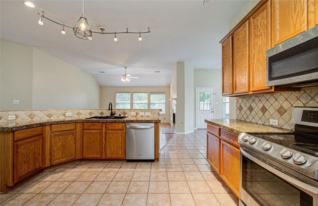 18223 Heathridge Lane, Cypress, TX 77433