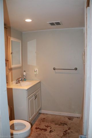 164 California Street, Highland Park, MI 48203