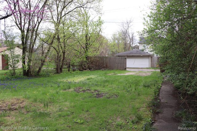164 California Street, Highland Park, MI 48203