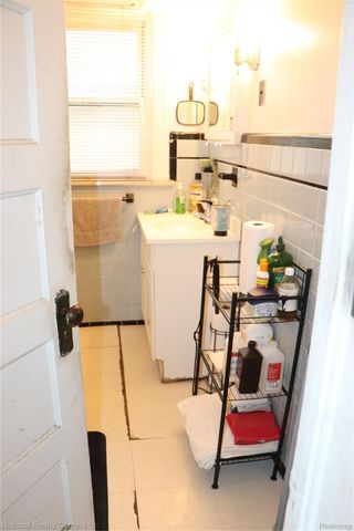 164 California Street, Highland Park, MI 48203