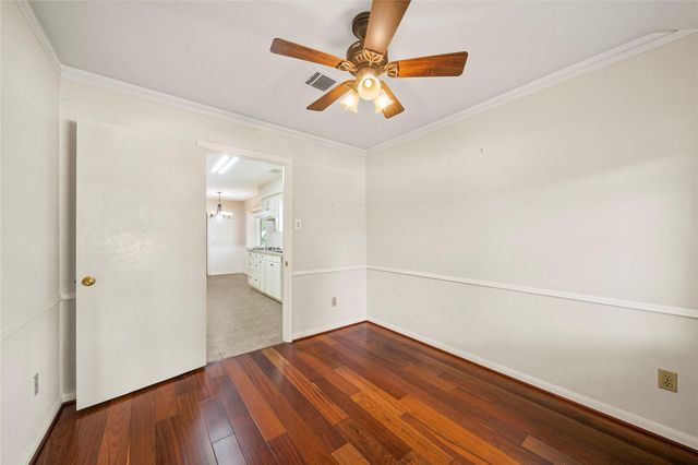 12502 Queensbury Lane, Houston, TX 77024