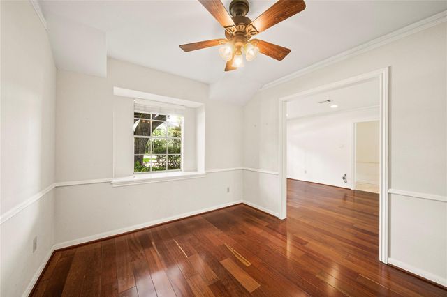 12502 Queensbury Lane, Houston, TX 77024