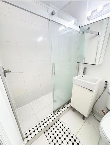 1611 Michigan Ave 4, Miami Beach, FL 33139