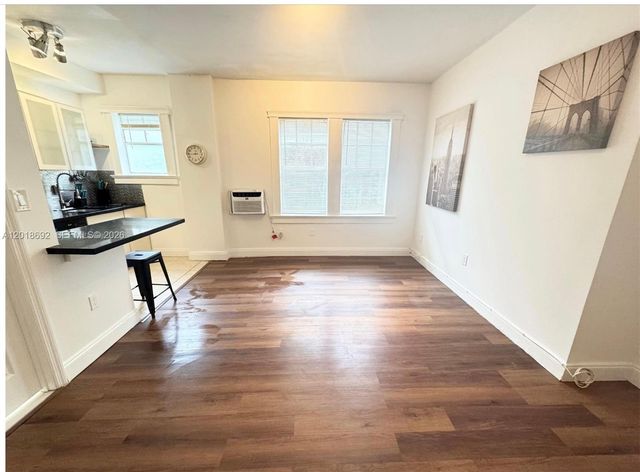 1611 Michigan Ave 4, Miami Beach, FL 33139
