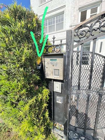 1611 Michigan Ave 4, Miami Beach, FL 33139