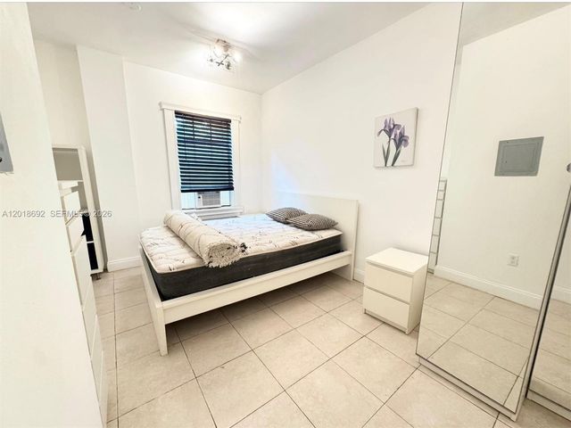 1611 Michigan Ave 4, Miami Beach, FL 33139