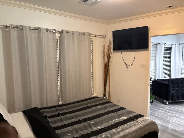 3021 Gray Street, Houston, TX 77004