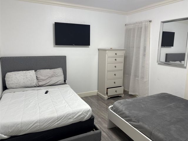 3021 Gray Street, Houston, TX 77004