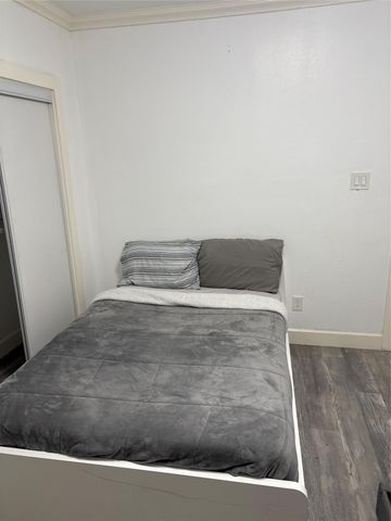 3021 Gray Street, Houston, TX 77004