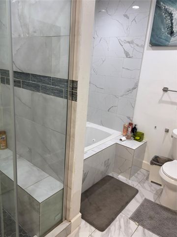 3021 Gray Street, Houston, TX 77004