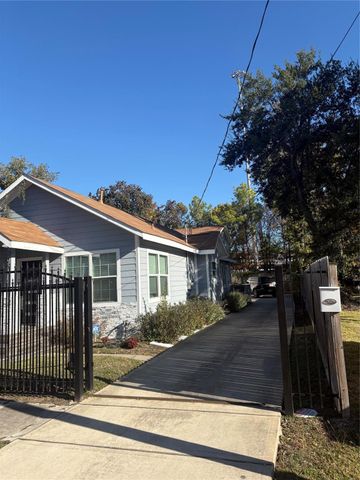 3021 Gray Street, Houston, TX 77004