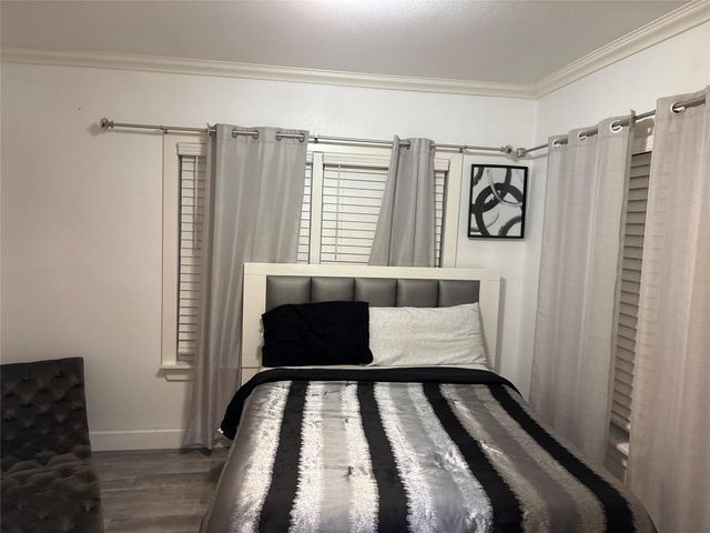 3021 Gray Street, Houston, TX 77004