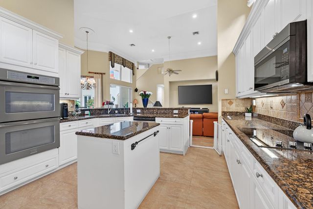 7162 Via Firenze, Boca Raton, FL 33433