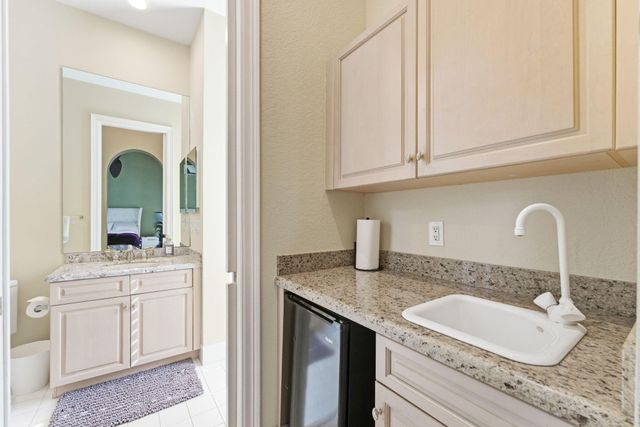 7162 Via Firenze, Boca Raton, FL 33433