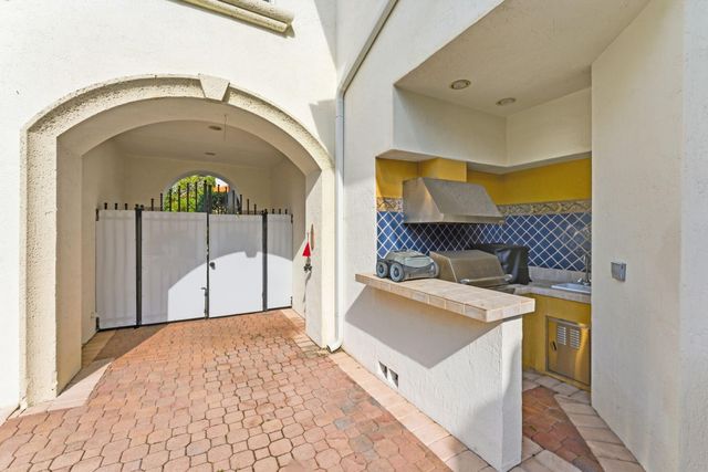 7162 Via Firenze, Boca Raton, FL 33433