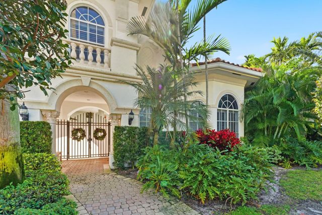 7162 Via Firenze, Boca Raton, FL 33433