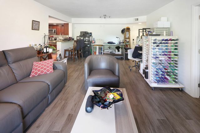 5701 Riverside Drive 102b6, Coral Springs, FL 33067