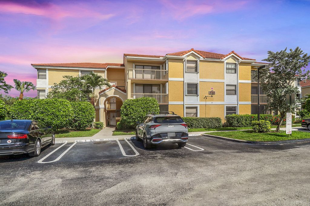5701 Riverside Drive 102b6, Coral Springs, FL 33067
