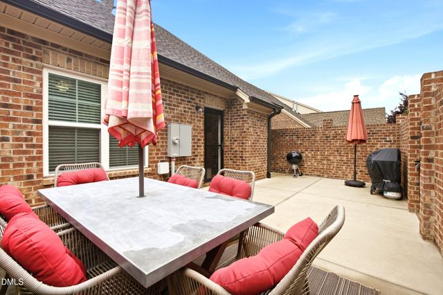 1083 Talisker Way, Burlington, NC 27215
