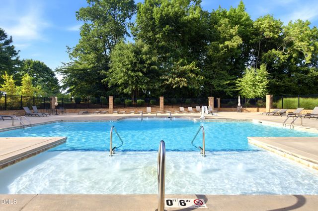 1083 Talisker Way, Burlington, NC 27215