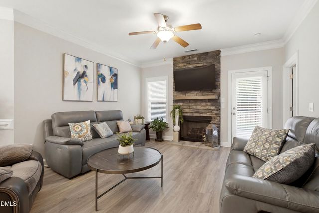 1083 Talisker Way, Burlington, NC 27215