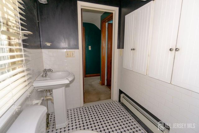 30 Burton Avenue, South River, NJ 08882