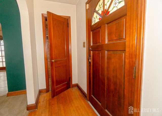 30 Burton Avenue, South River, NJ 08882