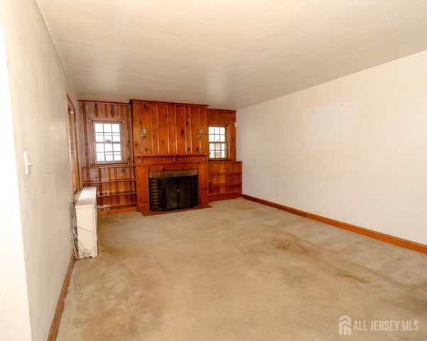 30 Burton Avenue, South River, NJ 08882