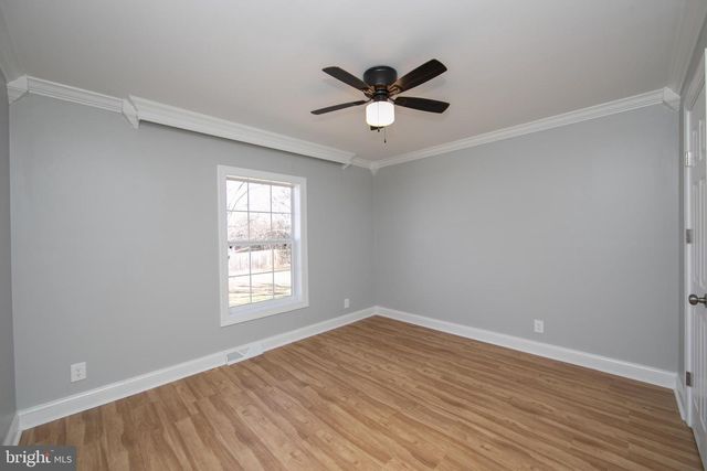 605 NECK RD, Burlington, NJ 08016