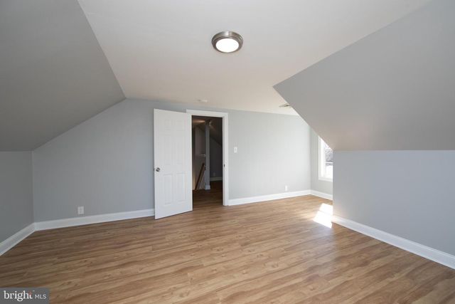 605 NECK RD, Burlington, NJ 08016