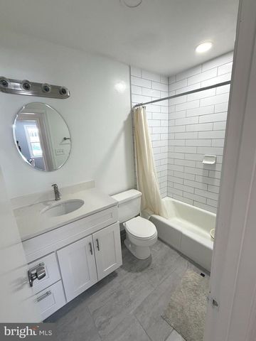 1716 PINE VALLEY DR, Vienna, VA 22182