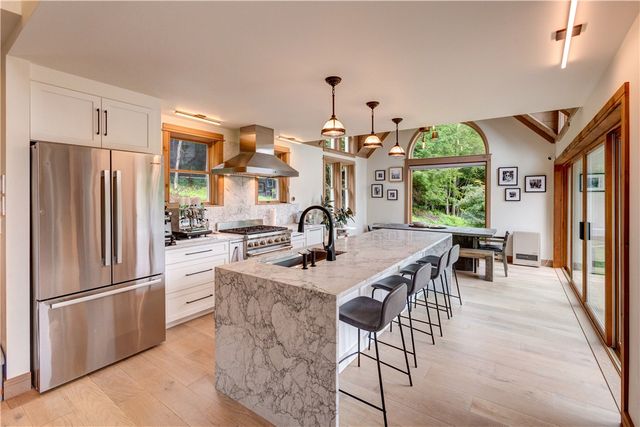 494 Fiddlers Elbow Road, Middletown, NY 12455