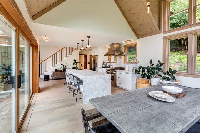 494 Fiddlers Elbow Road, Middletown, NY 12455